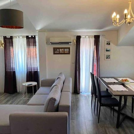 Apartment Near The Beach Spalato Esterno foto